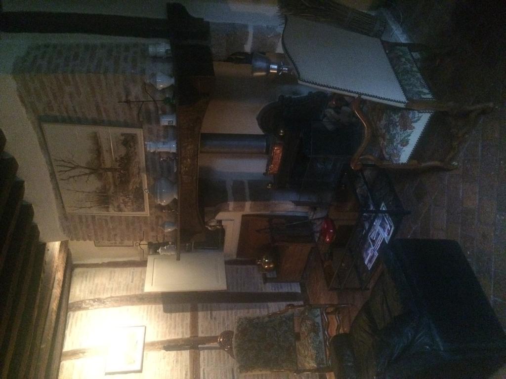 Chateau De Villars Villeneuve-sur-Allier Bilik gambar