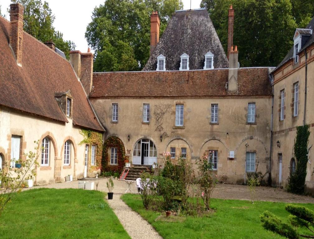 Chateau De Villars Villeneuve-sur-Allier Luaran gambar