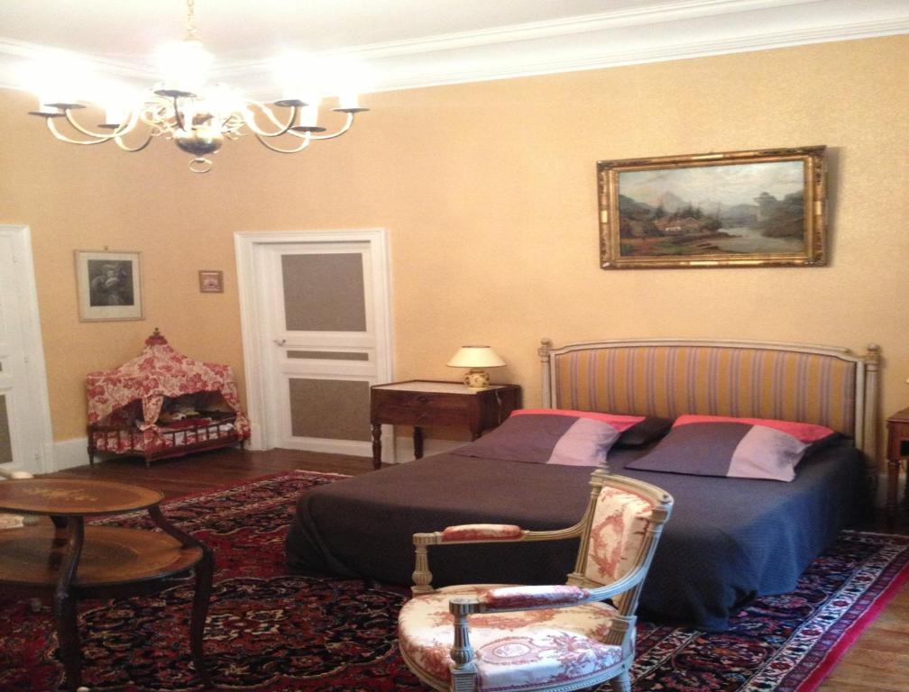 Chateau De Villars Villeneuve-sur-Allier Bilik gambar