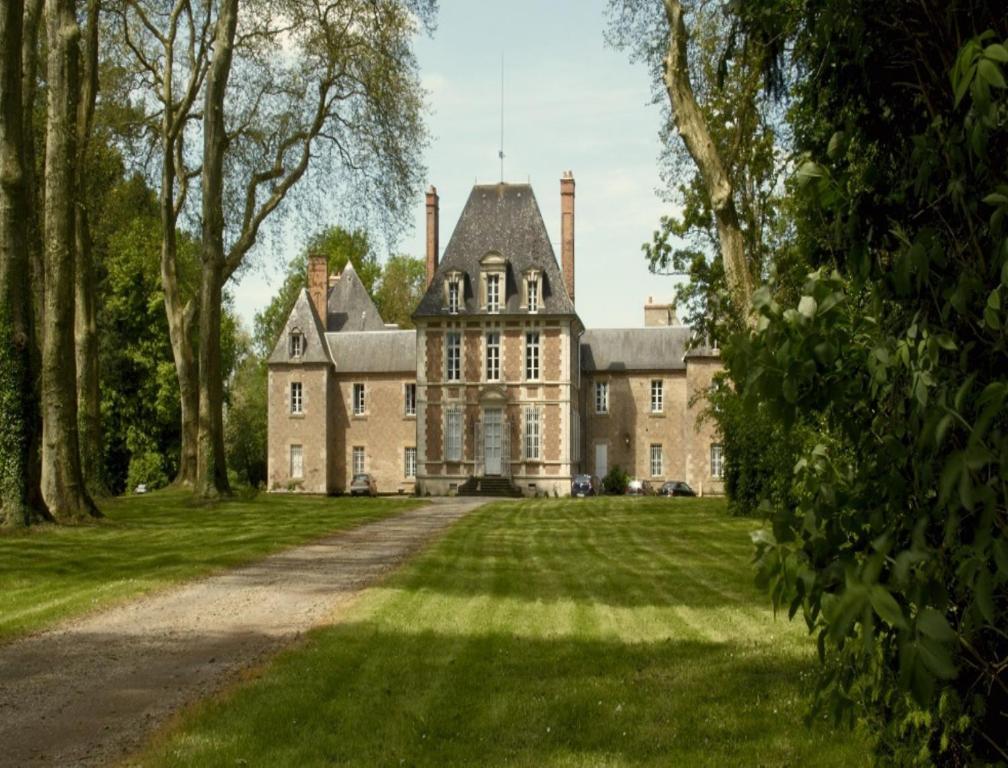 Chateau De Villars Villeneuve-sur-Allier Luaran gambar